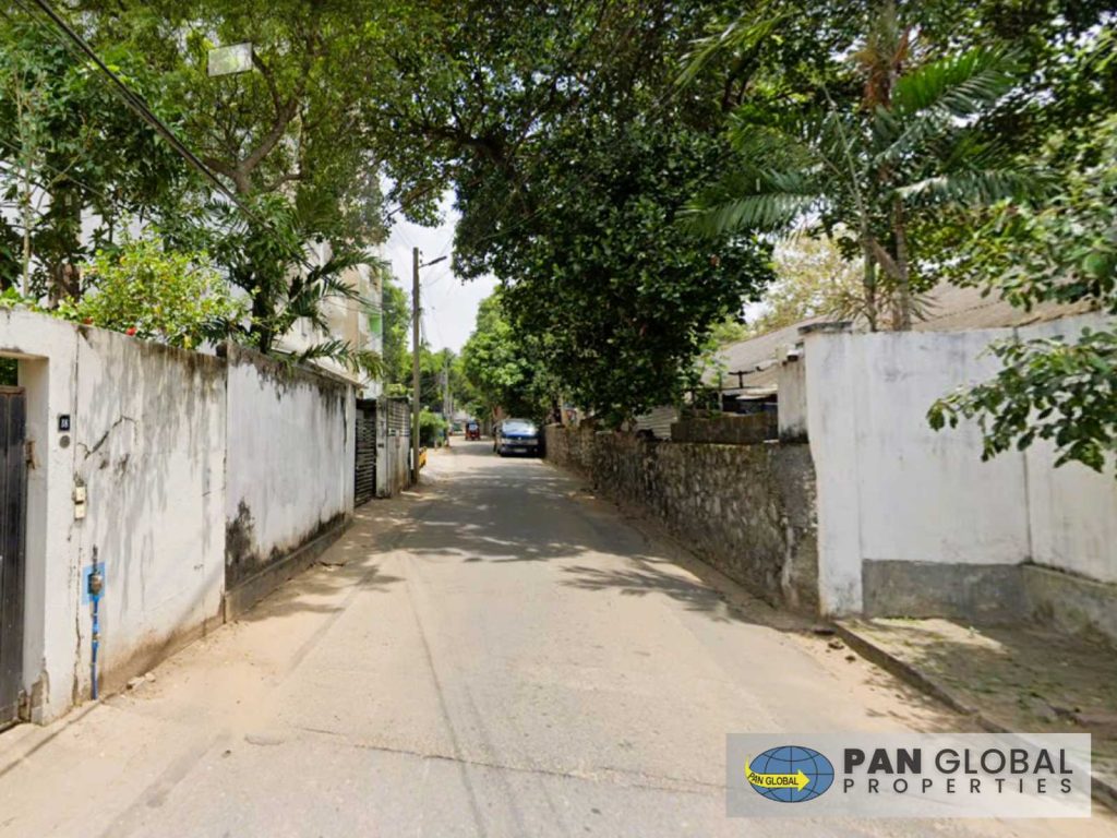 Land with House for Sale – Harmer’s Avenue, Colombo 06