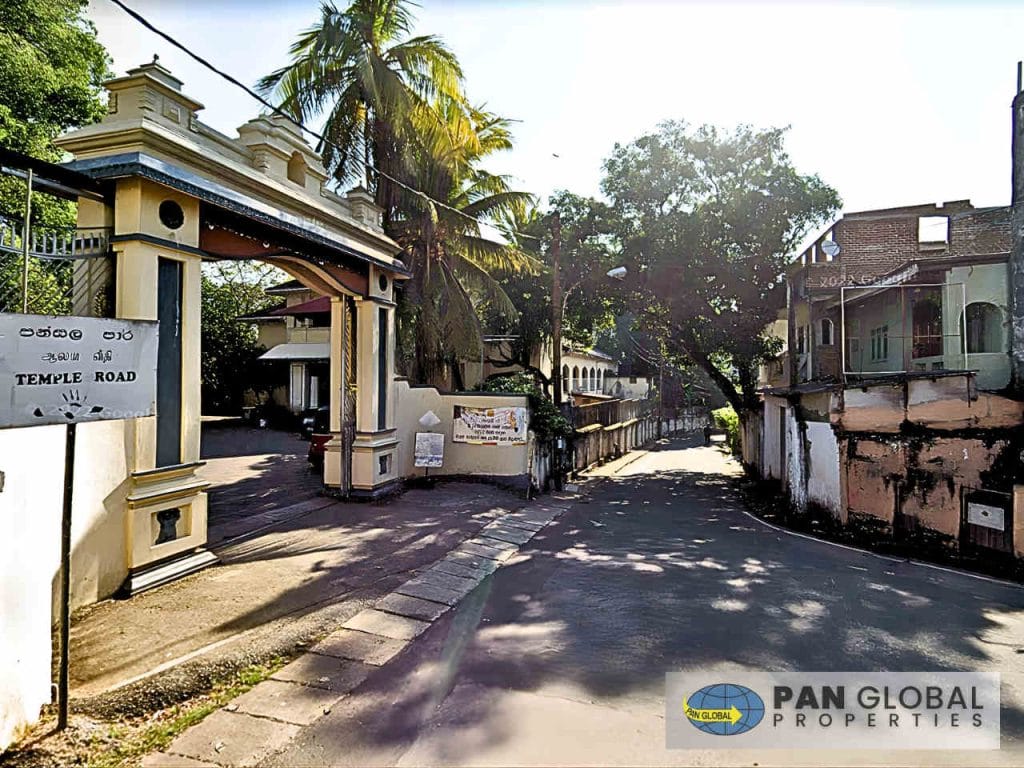 Land for Sale – Temple Road, Thalawathugoda
