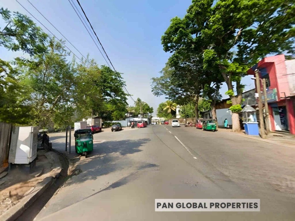 Commercial Land for Sale – Aluthmawatha Road, Colombo 15