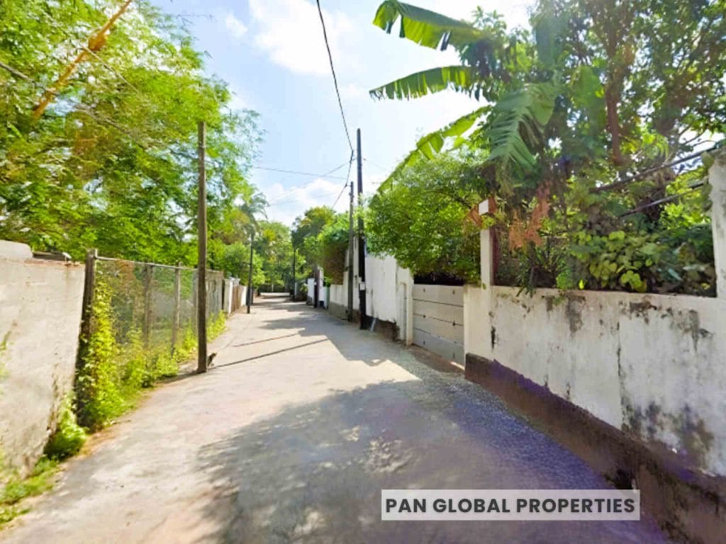 Land for Sale – Jambugasmulla Road, Nugegoda