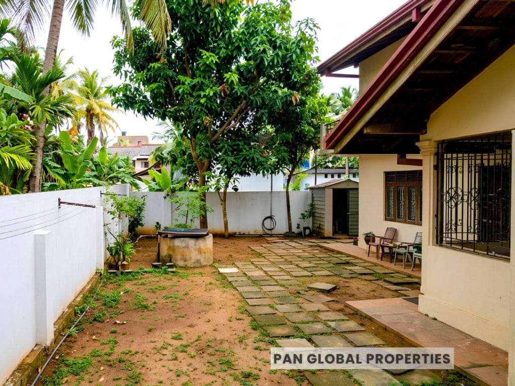Land for Sale – Barnes Place, Colombo 07